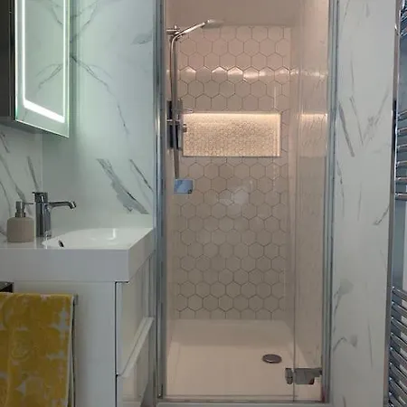 Quiet Countryside Retreat コーク