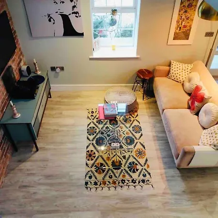Quiet Countryside Retreat * Cork